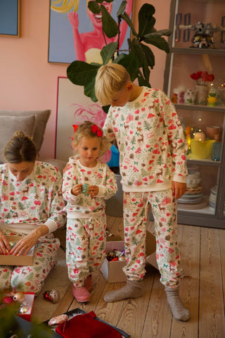 Cozy Christmas Sweatset (Kids), Mistletoe